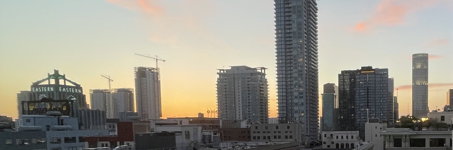averyecker's profile banner image