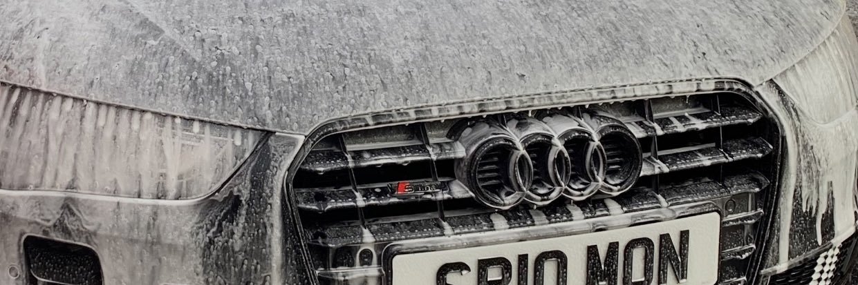 Simon Roberts banner