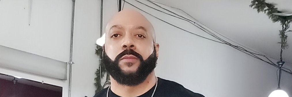 BanksSharon's profile banner image