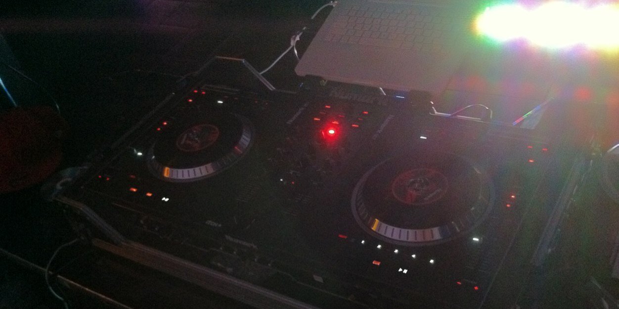 _R2DJ's profile banner image