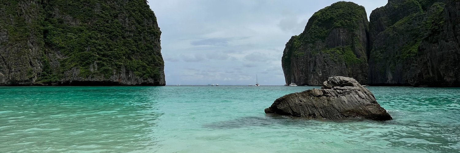 _samwong's profile banner image
