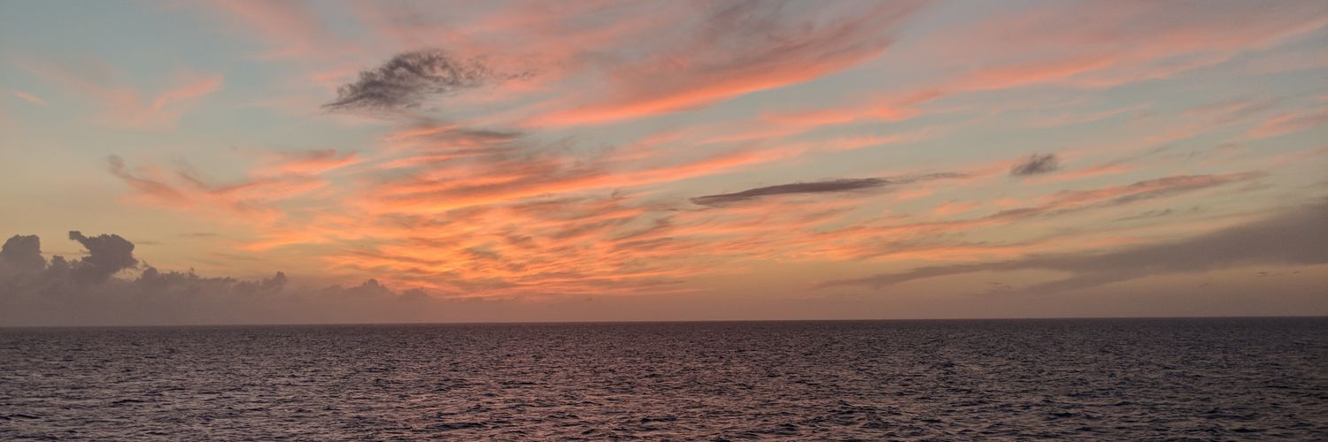Onlyping's profile banner image