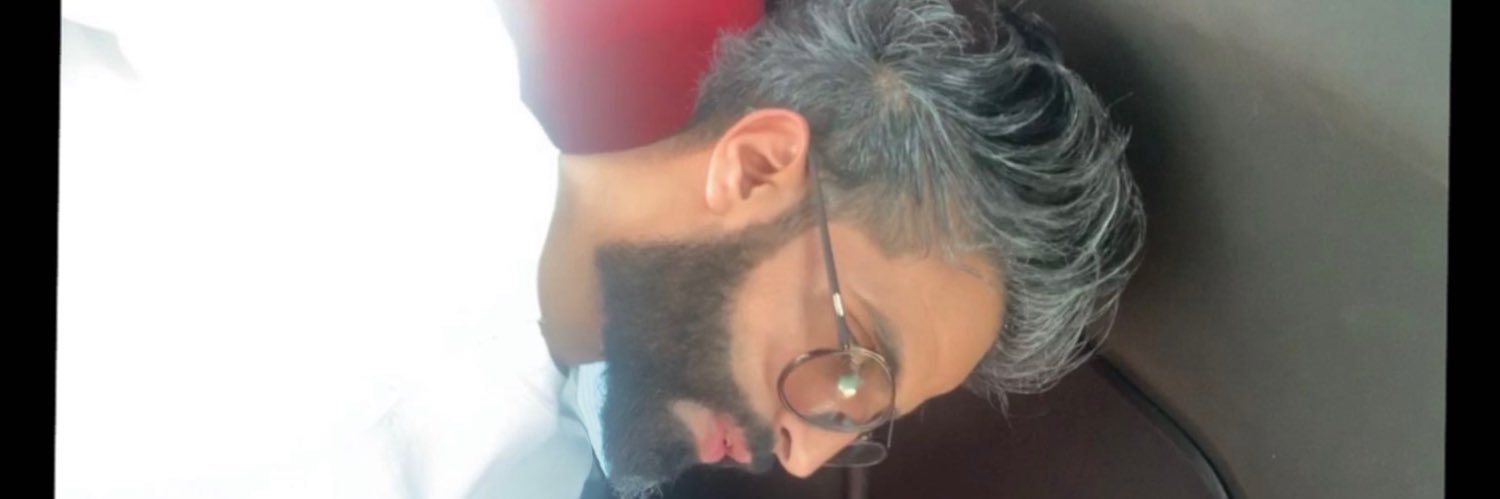 NN33's profile banner image