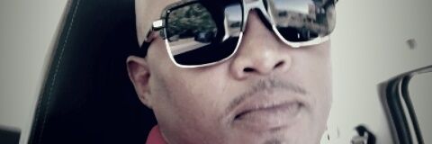 mlakzin's profile banner image