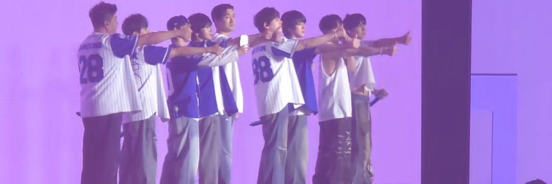 mint02142344's profile banner image
