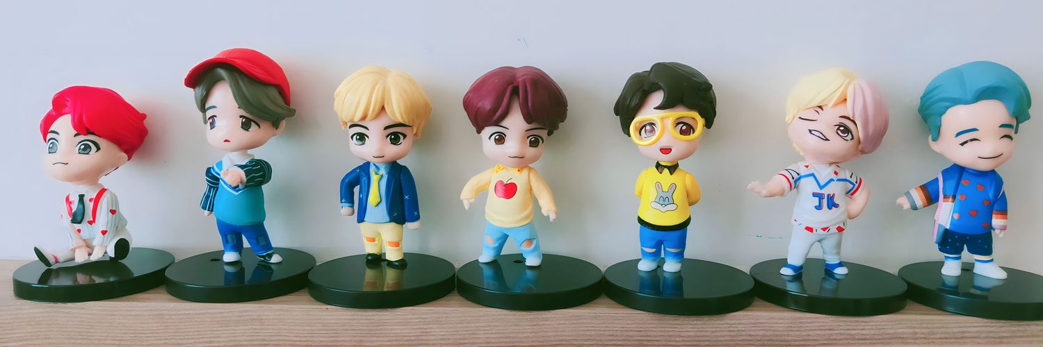 justme 🦉🍉 banner