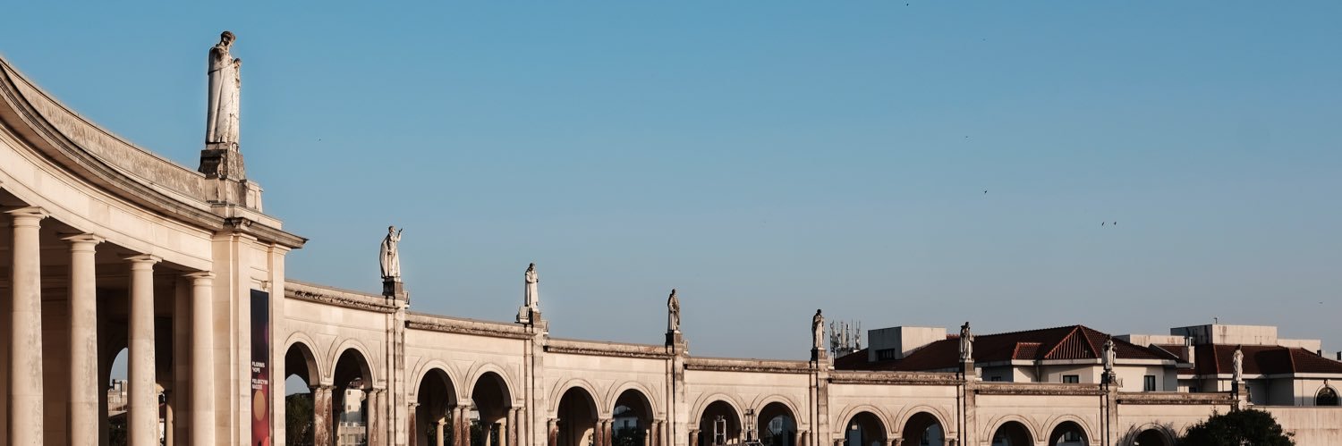 calimerolux's profile banner image