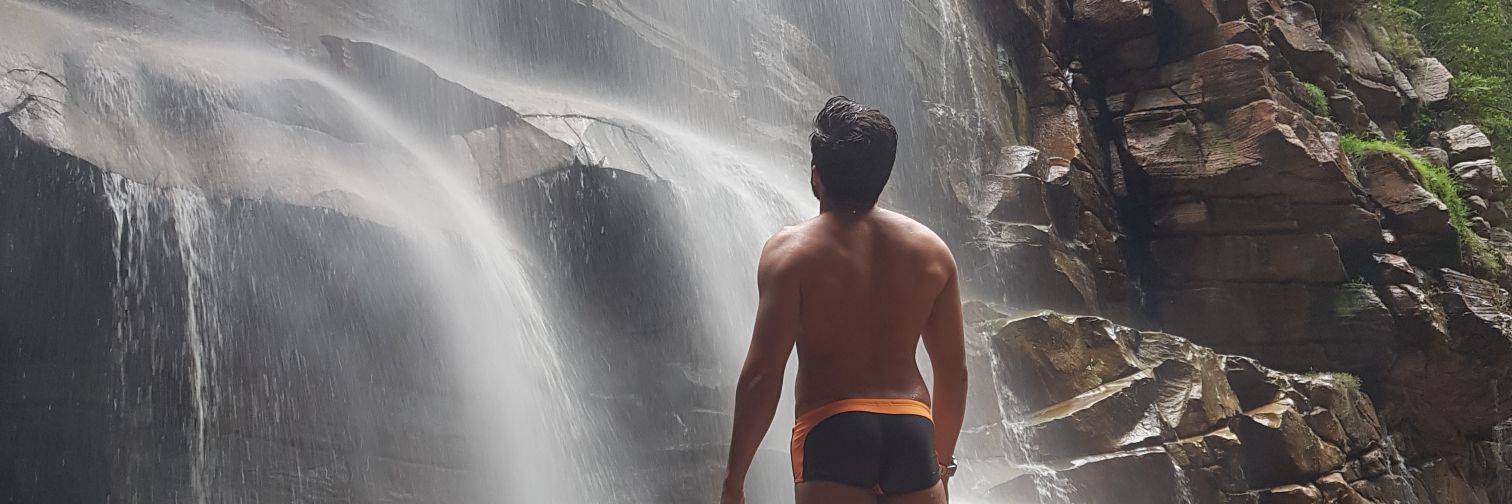 RosterLR's profile banner image