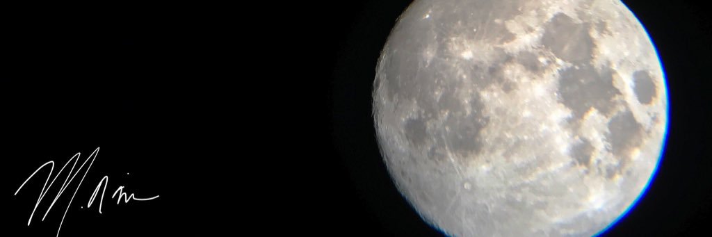 Moods of 𝕸𝖔𝖔𝖓🌒 banner