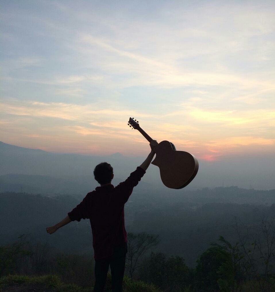 R_andriyansyah_'s profile banner image