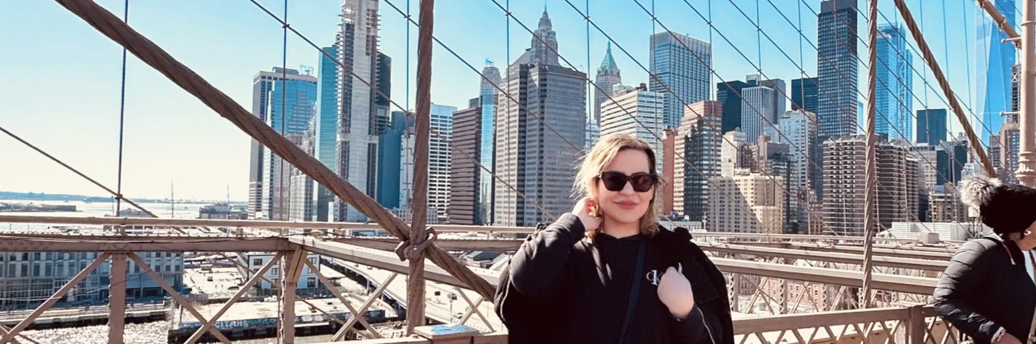 خانوم آوانگارد banner