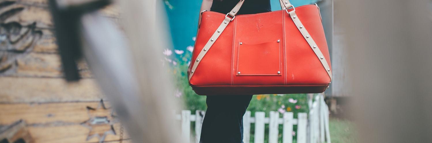 vroubags's profile banner image