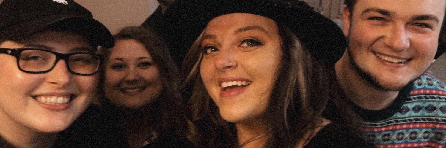 erynnicious's profile banner image