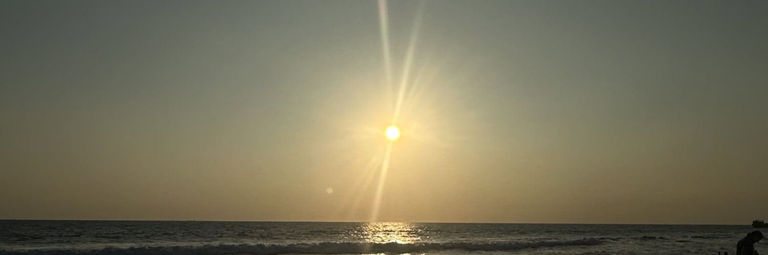 apaularomeror's profile banner image