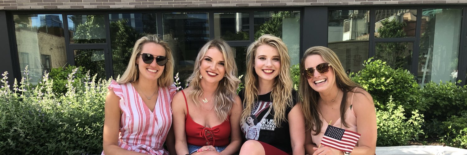 miaschollmeier's profile banner image