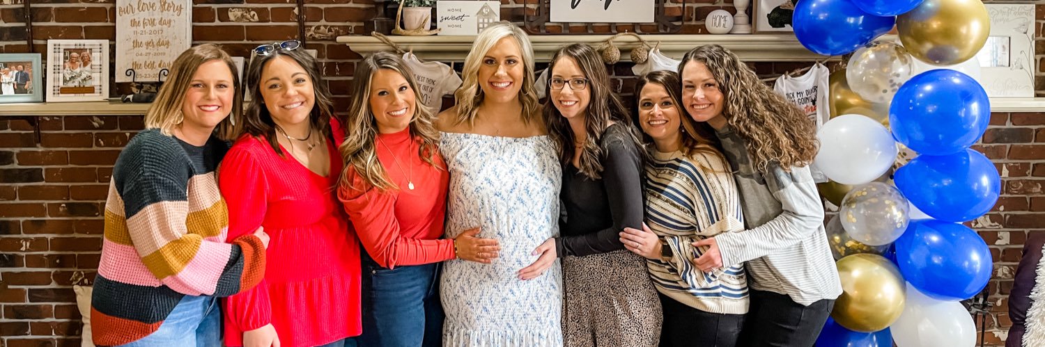 CourtneyBell9's profile banner image