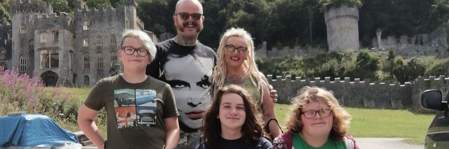 lynseytasker77's profile banner image