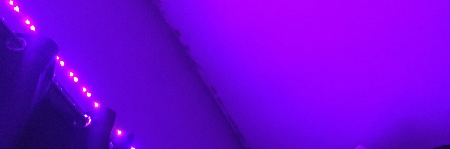 symondacles's profile banner image