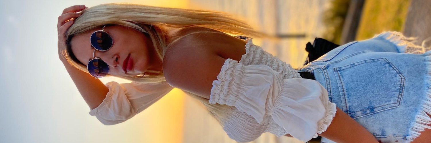 Floorsabella's profile banner image