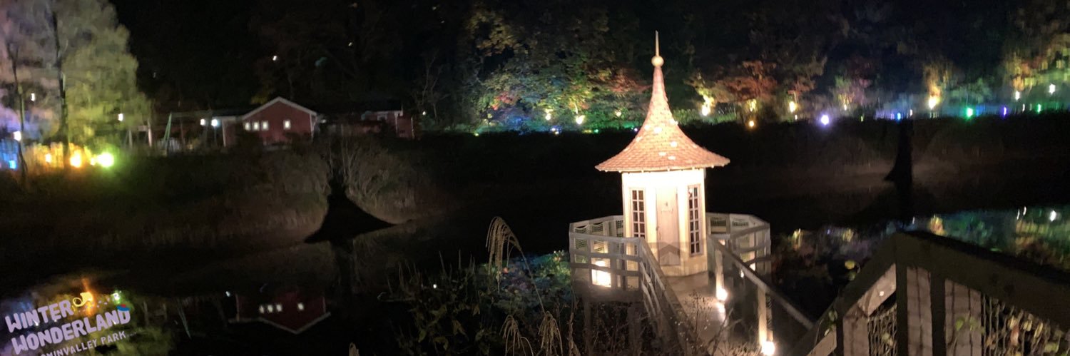 Qoo_10136's profile banner image