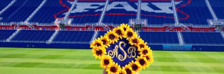 alanasklar's profile banner image