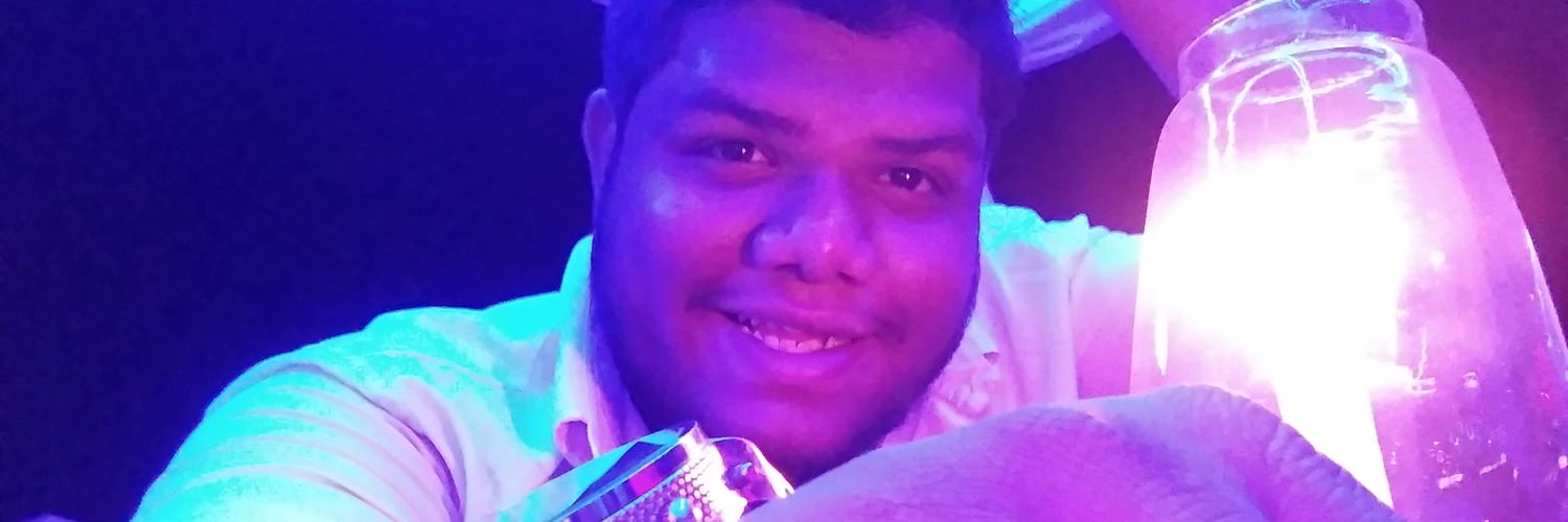 latesunny4's profile banner image