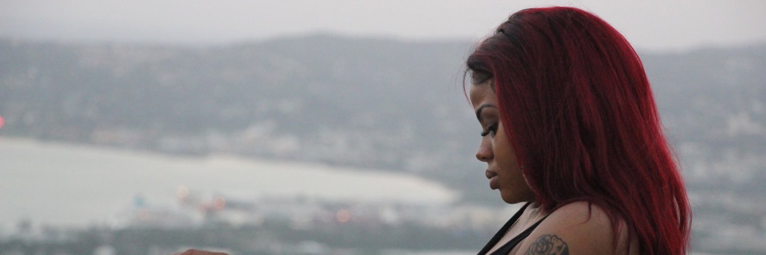 youngbaseLOVE's profile banner image