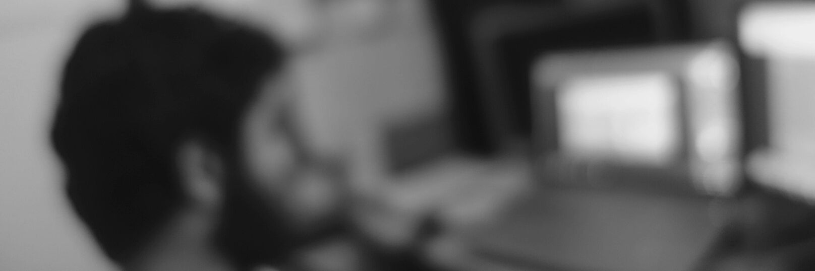 عمر سنان | Omar Senan banner