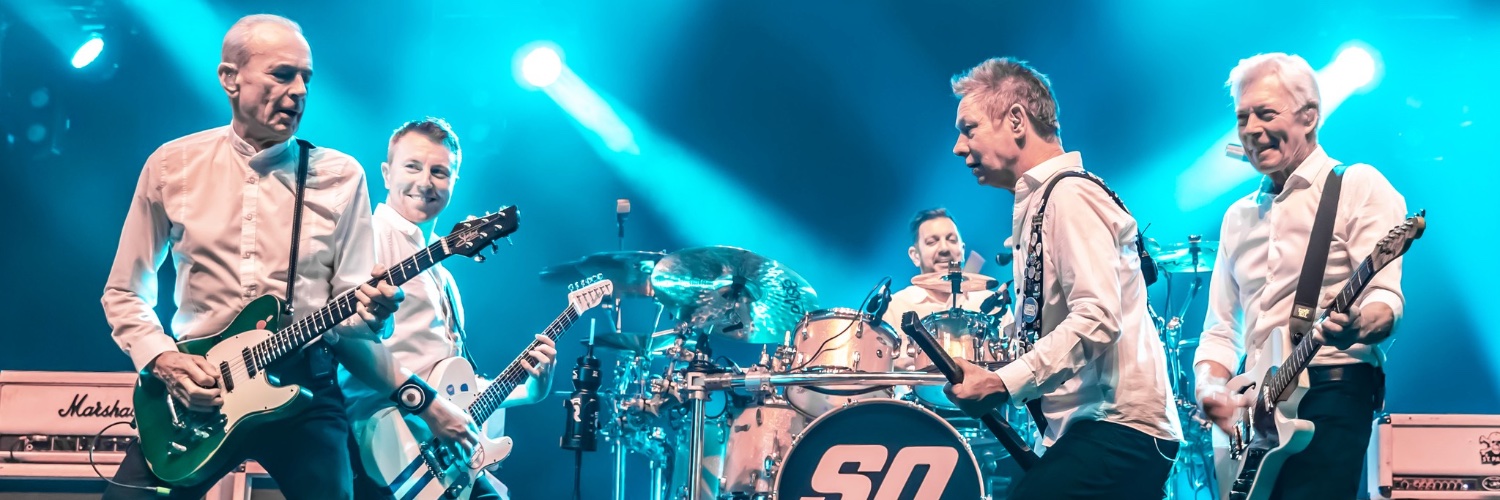 Status Quo's banner