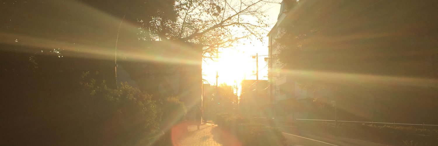 ari01270910's profile banner image