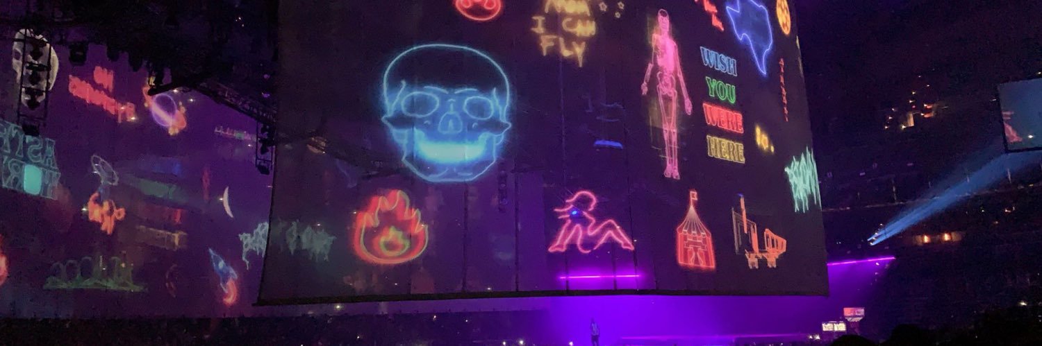 lolemonn's profile banner image
