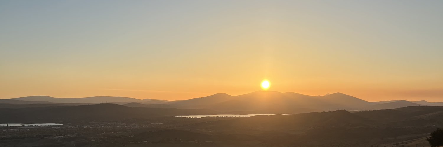 devinhuitt's profile banner image