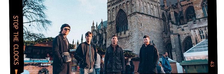 kezzyloux's profile banner image