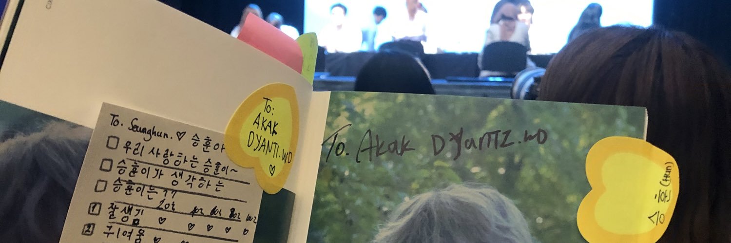 Dy.t banner
