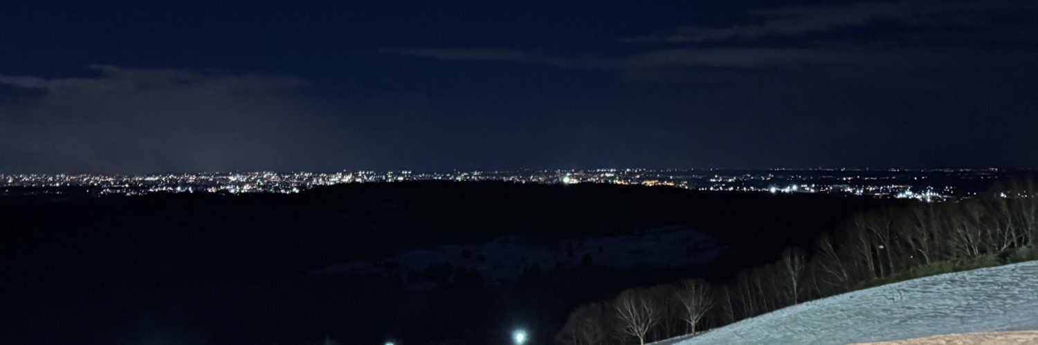 monsterisbae's profile banner image