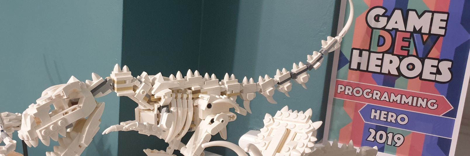 Alex Darby //🛹@darbotron on bluesky banner