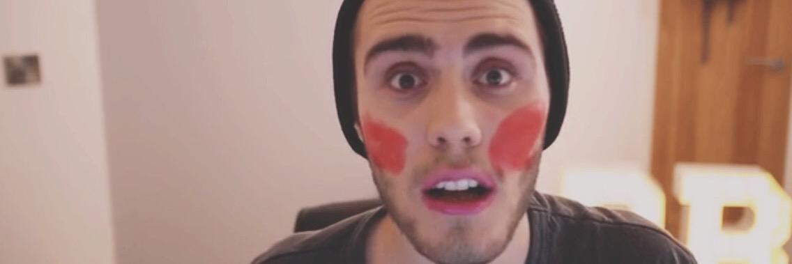 totallydeyes's profile banner image