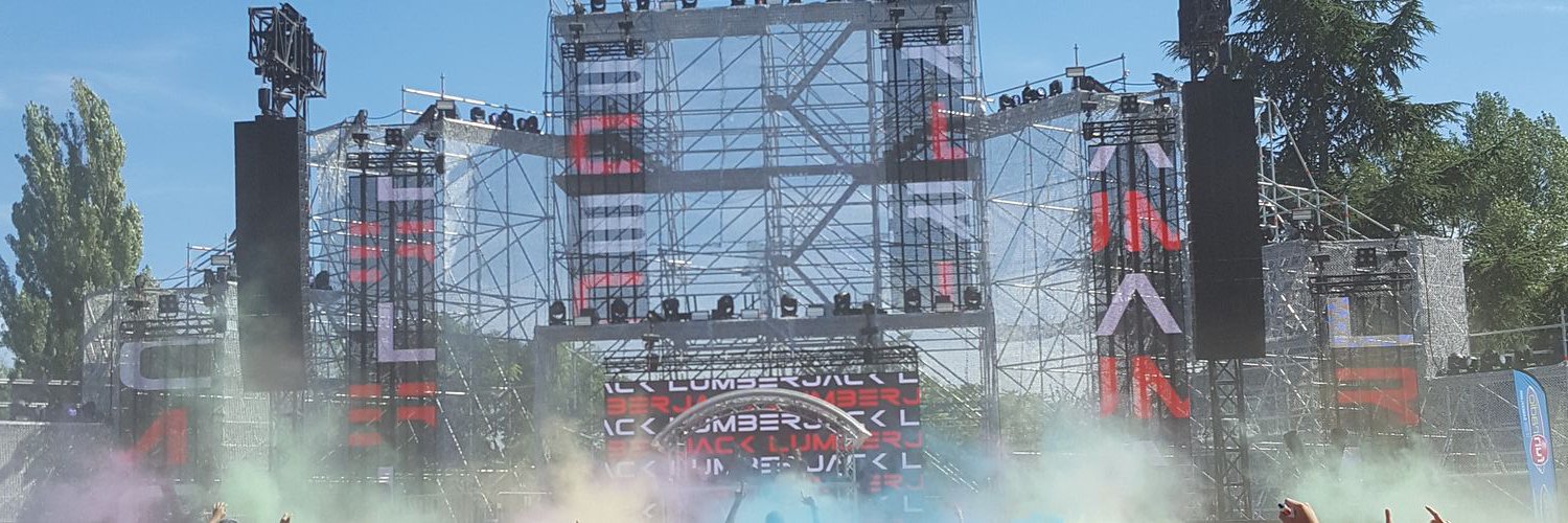 wi770u's profile banner image