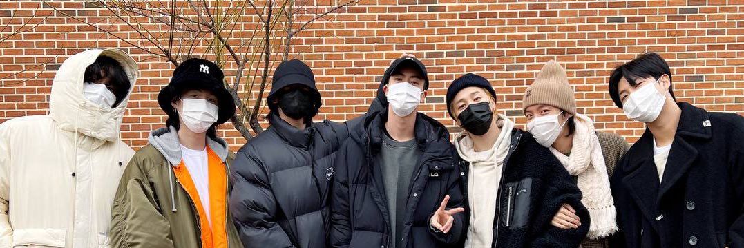 mintchokookies's profile banner image