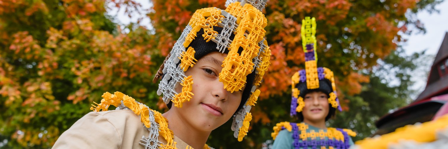 luxblox's profile banner image