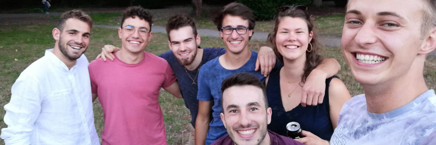ladybzz's profile banner image