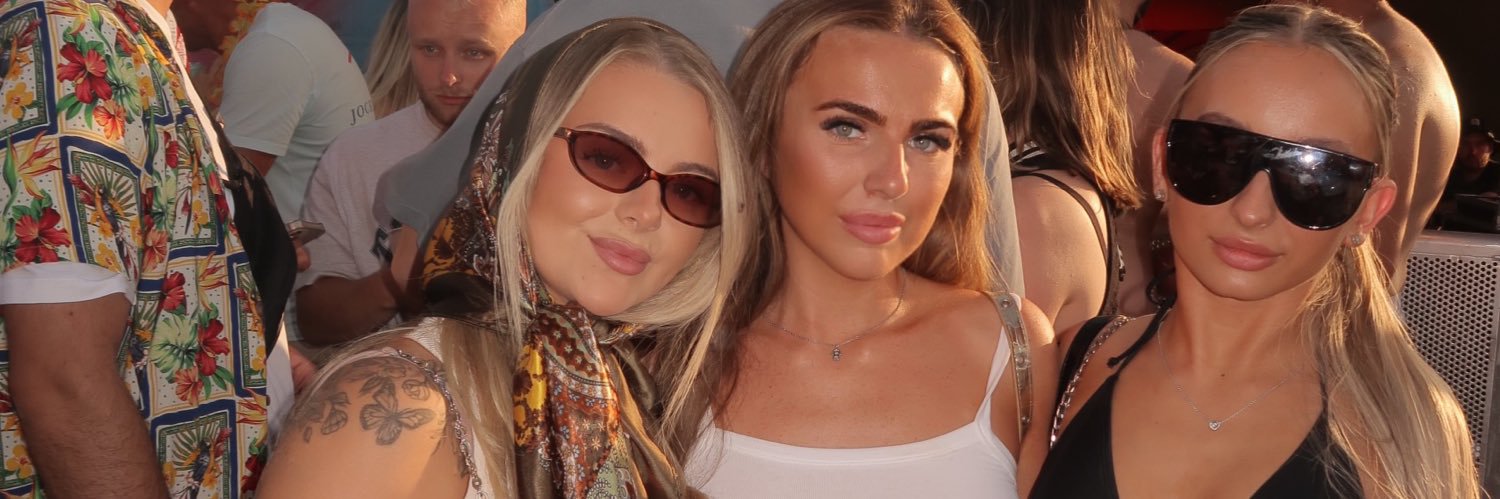 Livvenables_'s profile banner image