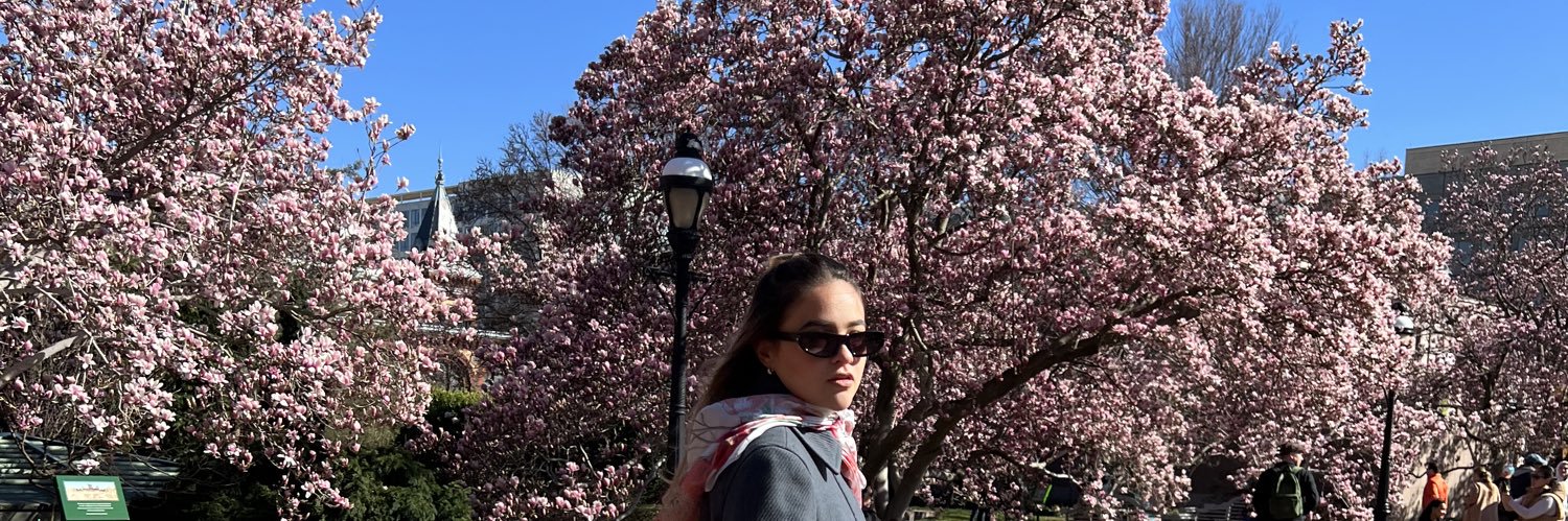 valerialeonleal's profile banner image