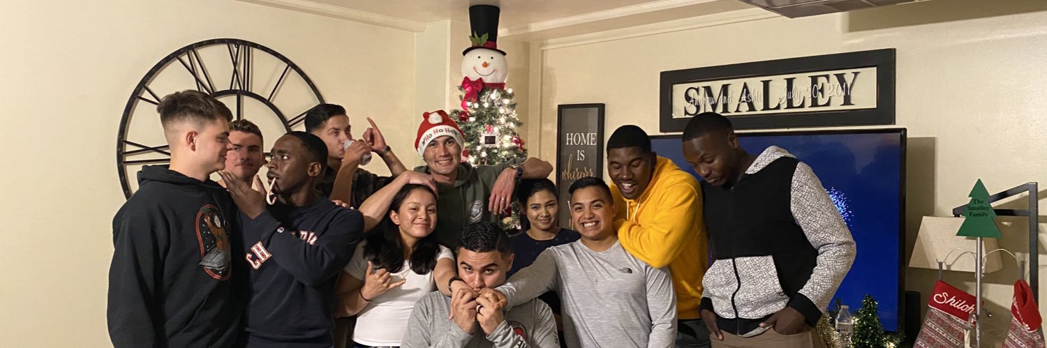 ninellamas's profile banner image