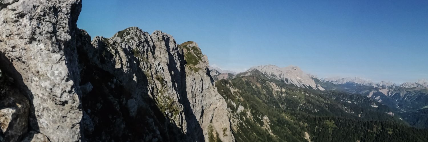 valepasqual's profile banner image