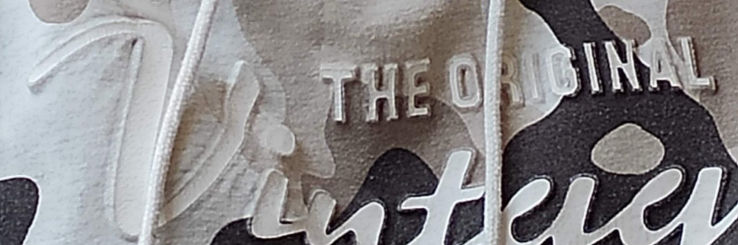 ed08180's profile banner image