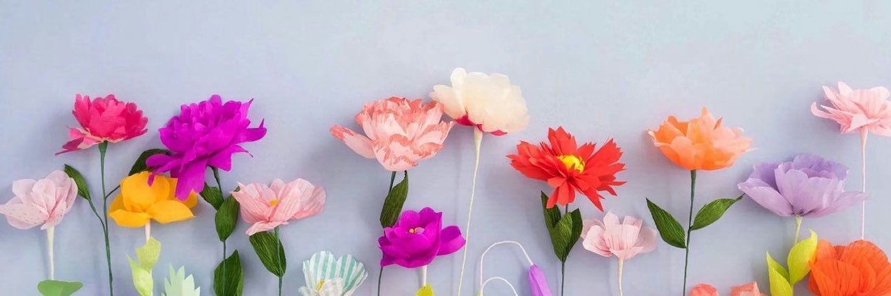 Sara..🍭 banner