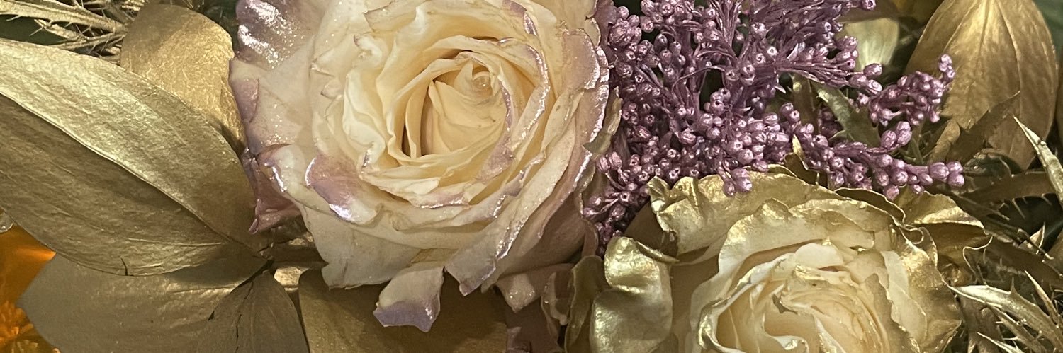 sweetdeebby's profile banner image