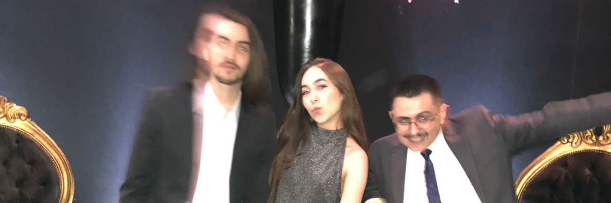 barelaa_'s profile banner image