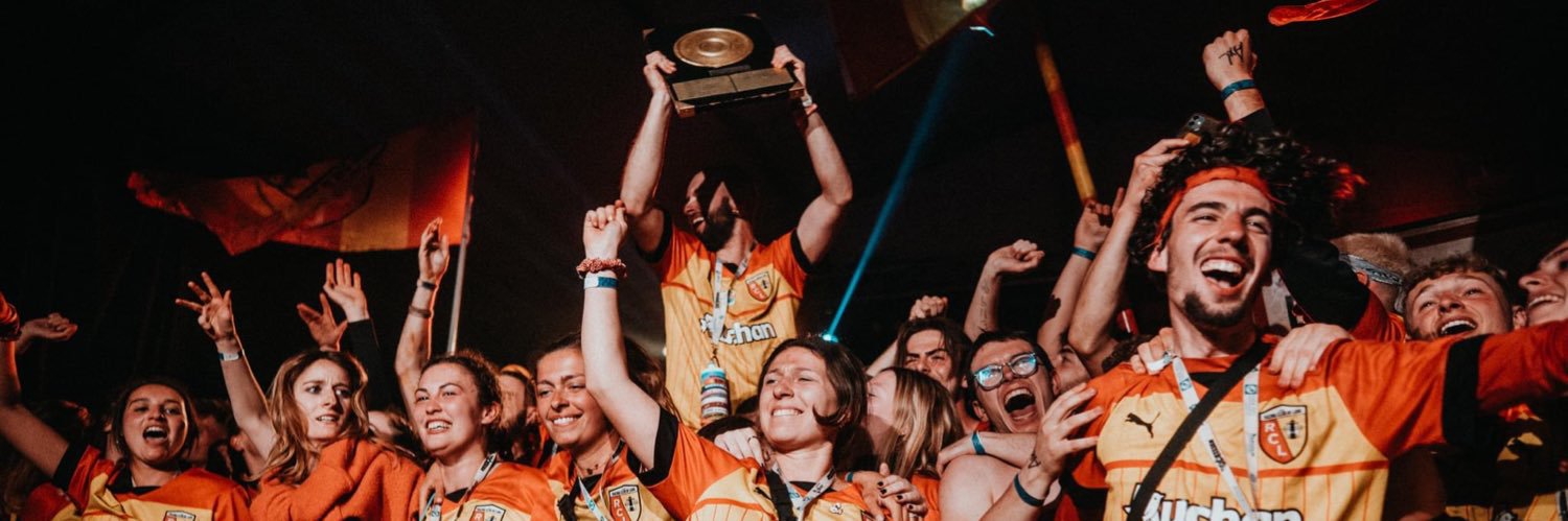 vxnsey's profile banner image